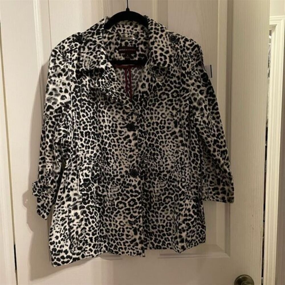 Dana Buchman Women's Leopard Print Jacket Size L Multicolor Casual
